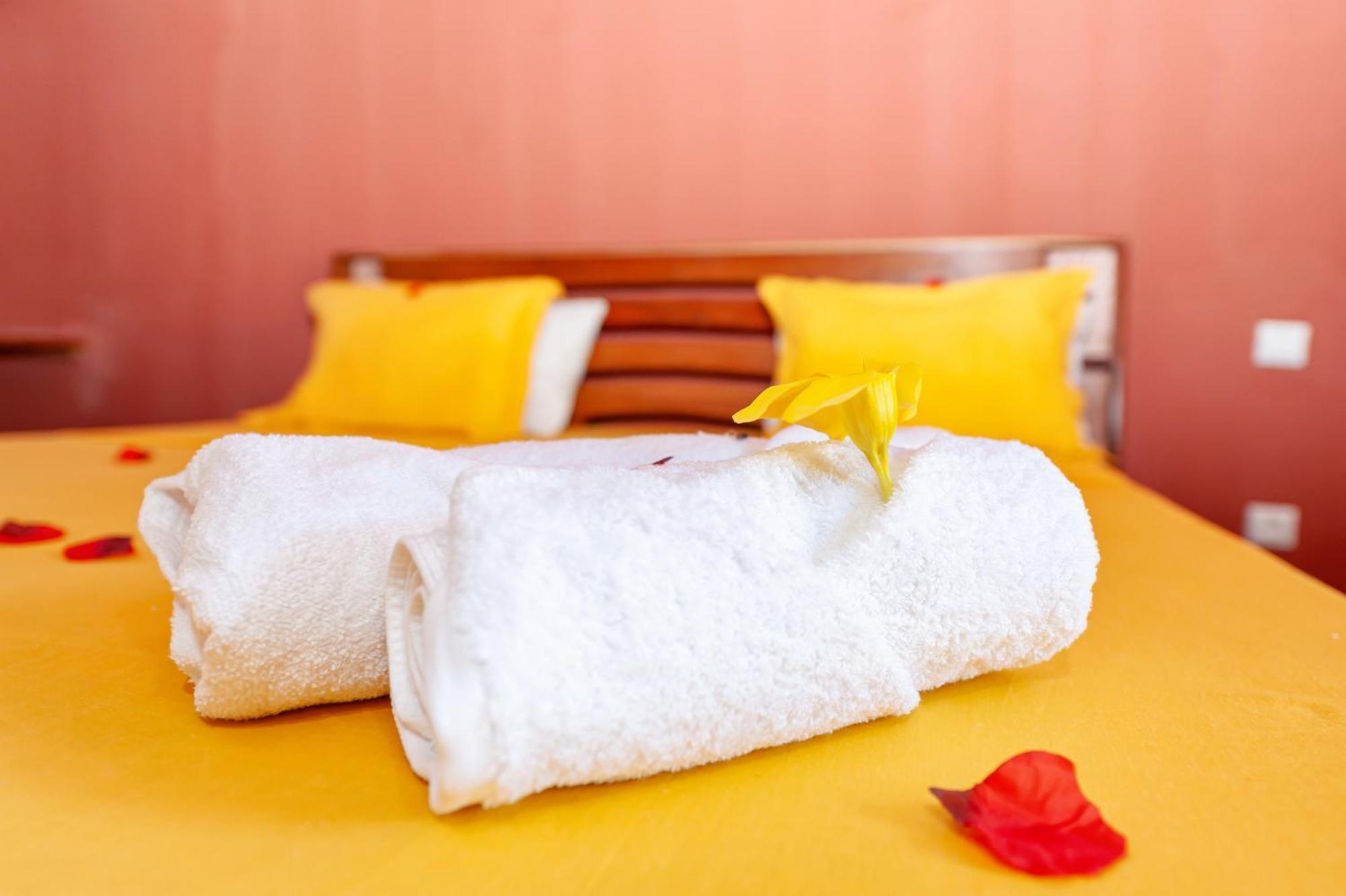 Blue Sky Resort Нозі Бе Екстер'єр фото